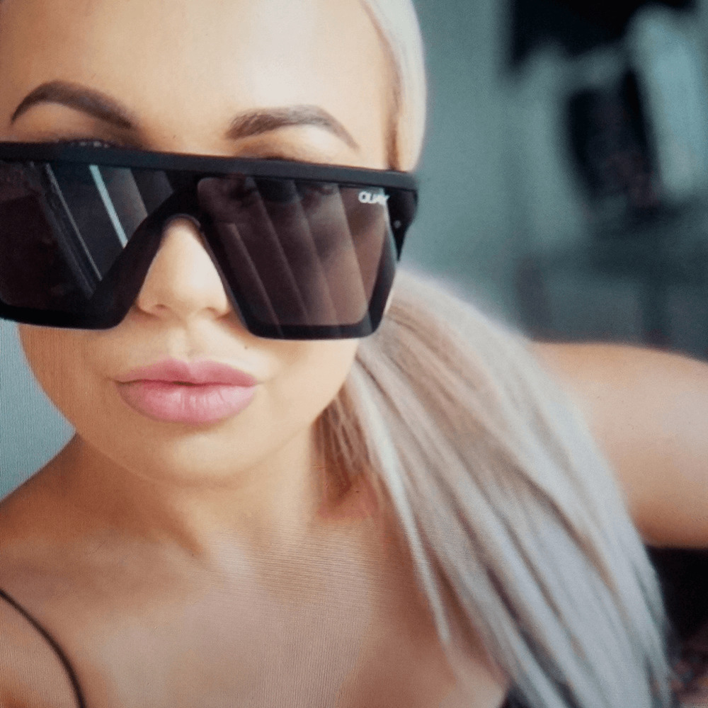 NEW !Quay Hindsight sunnies
